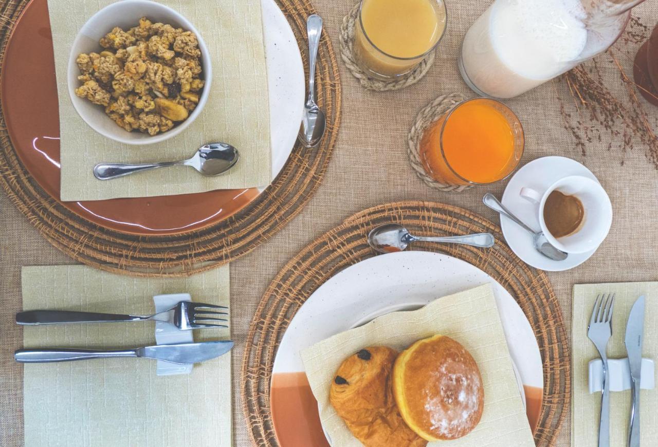 Le Dimore Del Borgo - Room & Breakfast กัมโปมาริโน ภายนอก รูปภาพ